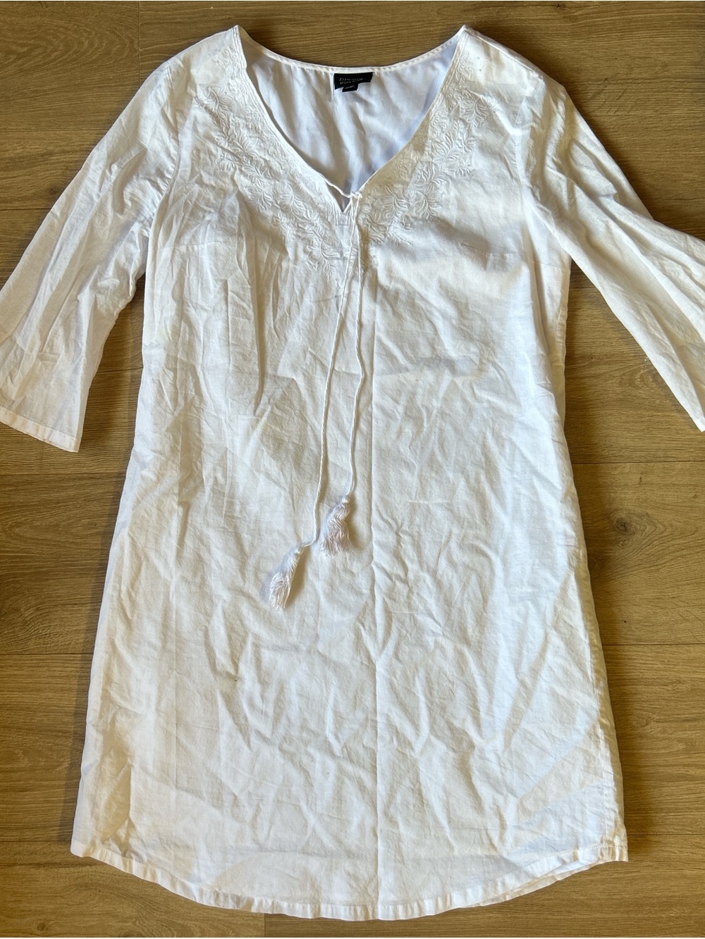 Nicole by Nicole Miller White Embroidered‎ V-Neck Tunic Dress